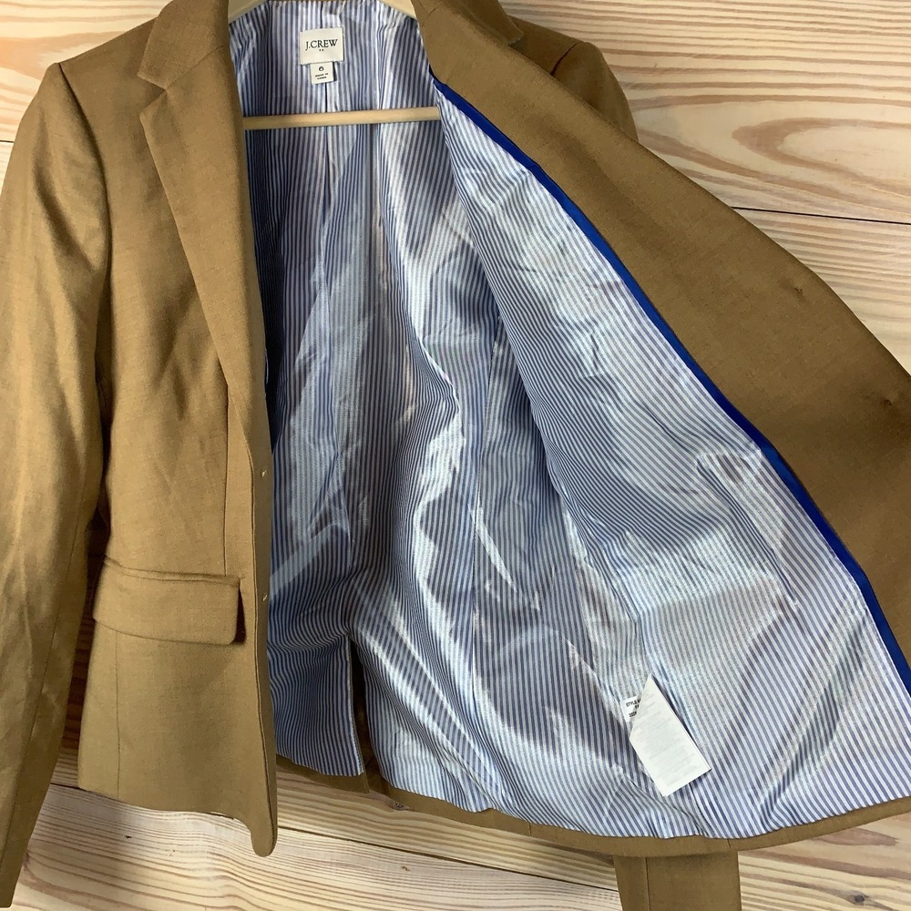 J Crew Blazer Women 6 Camel Original Schoolboy Wool Gold Button Preppy - Picture 11 of 15
